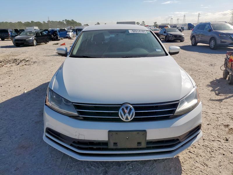 Photo 5 from auction – 2017 VOLKSWAGEN JETTA S with VIN 3VW2B7AJ2HM300874
