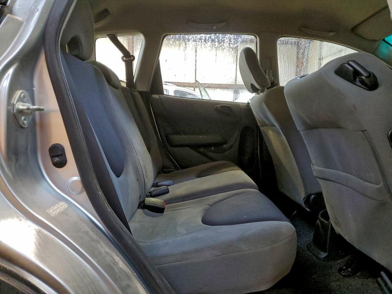 Photo 10 from auction – 2007 HONDA FIT with VIN JHMGD38407S801570