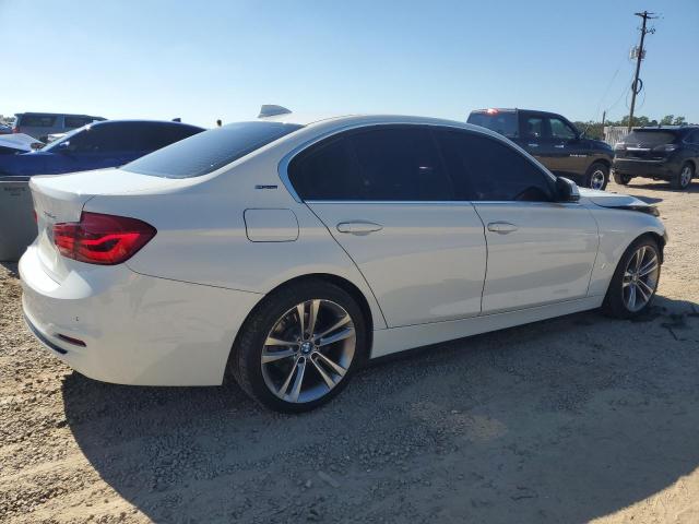 صورة رقم 3 من المزاد - 2017 BMW 330E مع VIN WBA8E1C3XHA029850
