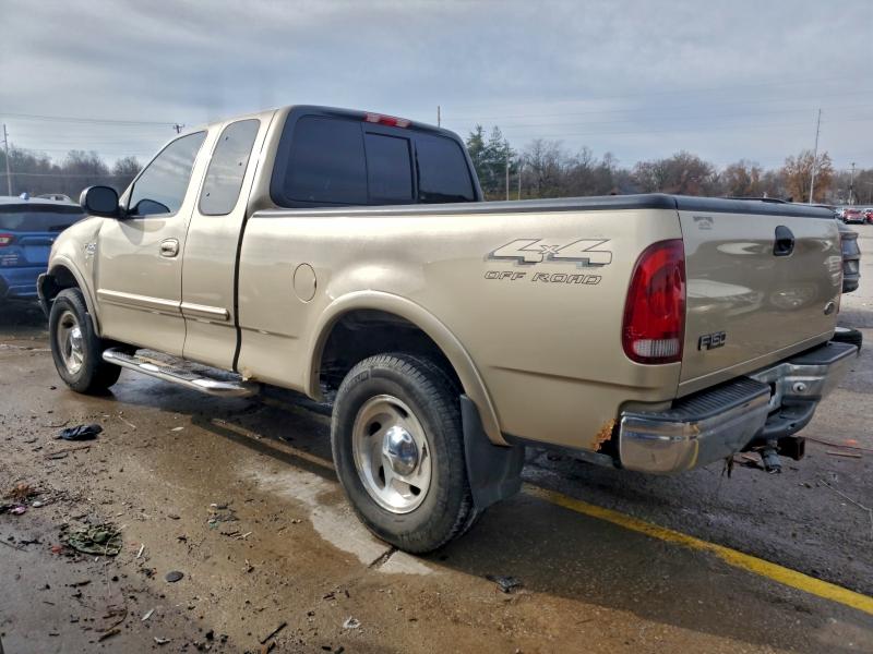 Фото 2 с аукциона – 2000 FORD F150 с VIN 1FTRX18W2YNA77789
