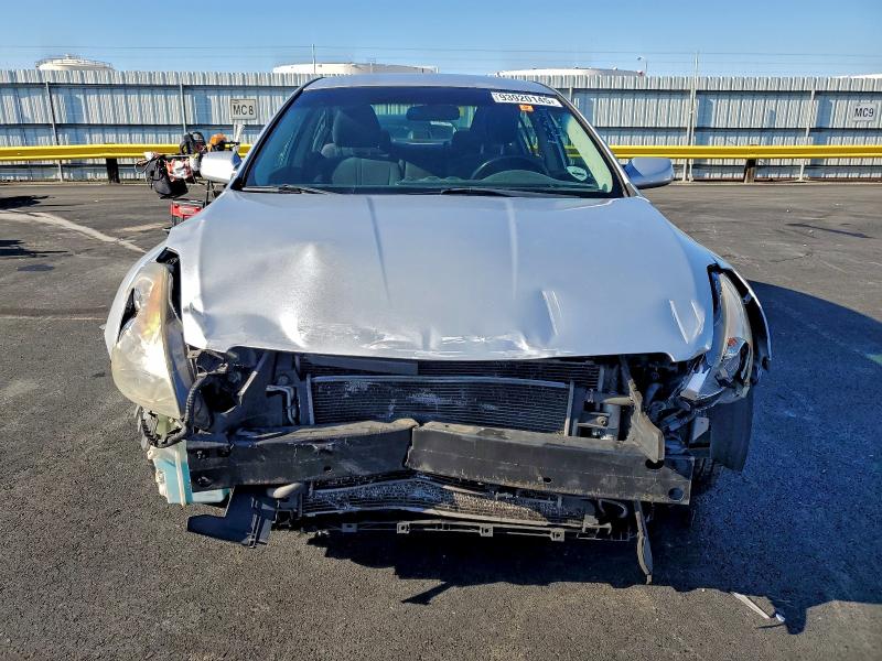 Photo 5 from auction – 2009 NISSAN ALTIMA with VIN 1N4CL21E39C175533