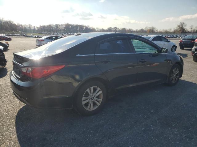 Photo 3 from auction – 2013 HYUNDAI SONATA GLS with VIN 5NPEB4AC4DH794297