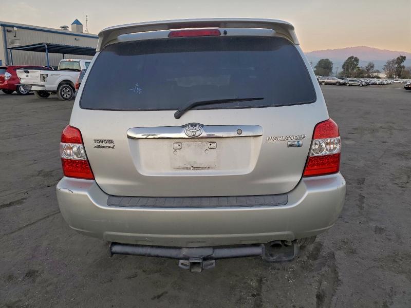 Photo 6 from auction – 2007 TOYOTA HIGHLANDER with VIN JTEEW21A370039114
