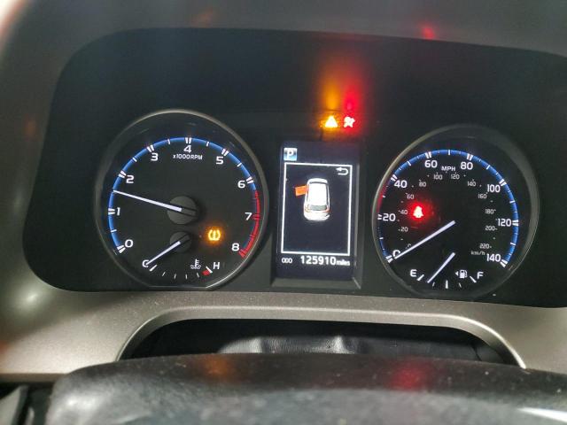 Photo 9 from auction – 2018 TOYOTA RAV4 LE with VIN JTMBFREV6JJ252802