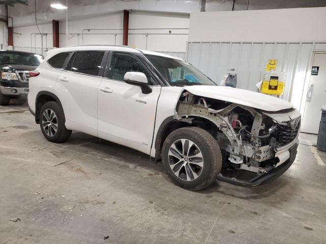Photo 4 from auction – 2020 TOYOTA HIGHLANDER with VIN 5TDHBRCH0LS512135