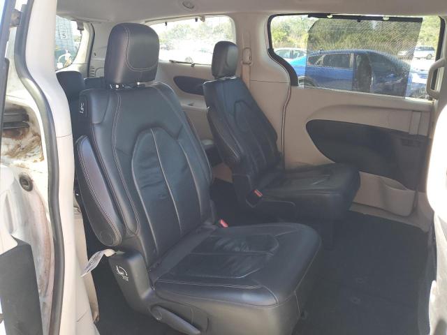 Photo 11 from auction – 2018 CHRYSLER PACIFICA T with VIN 2C4RC1BG8JR204177
