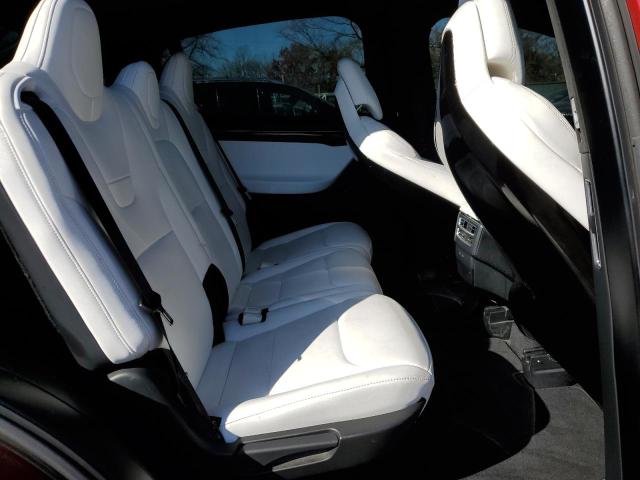 Photo 10 from auction – 2017 TESLA MODEL X with VIN 5YJXCDE24HF039257