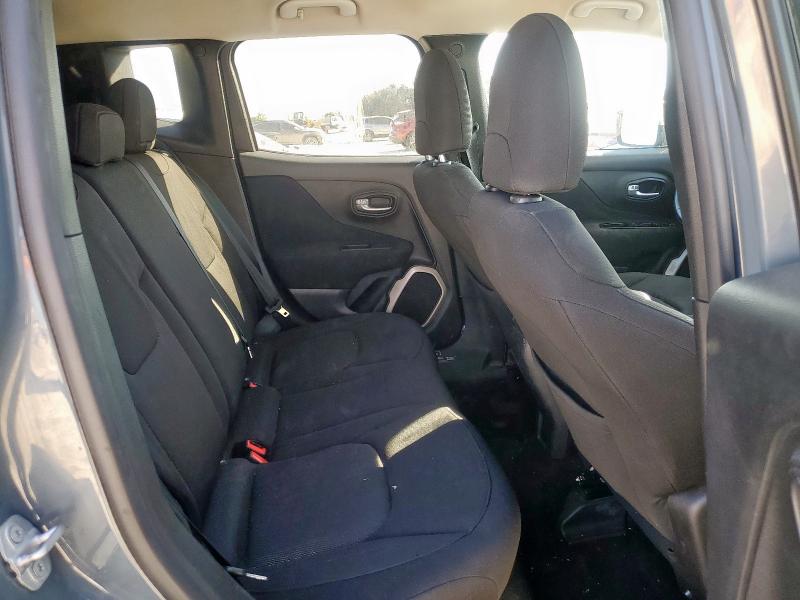 Photo 11 from auction – 2017 JEEP RENEGADE L with VIN ZACCJABB5HPG36434