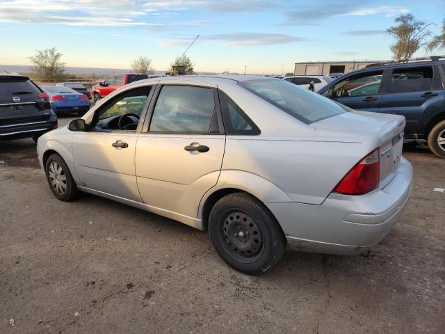 Photo 2 from auction – 2005 FORD FOCUS ZX4 with VIN 1FAFP34N45W132881