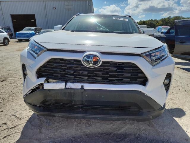 Photo 5 from auction – 2021 TOYOTA RAV4 XLE with VIN 2T3W1RFV4MC161968