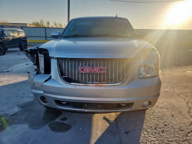 Photo 5 from auction – 2013 GMC YUKON SLT with VIN 1GKS1CE01DR126468