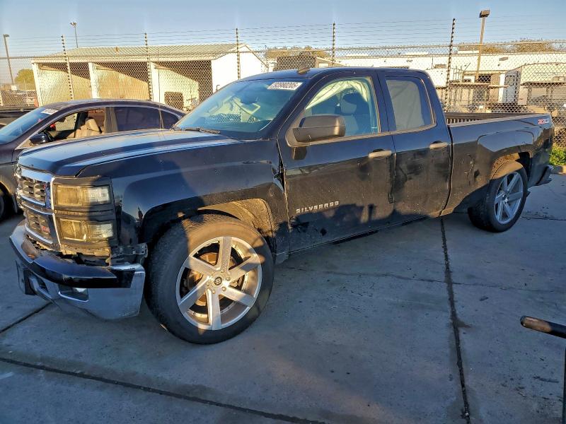 CHEVROLET SILVERADO 2014 with VIN 1GCVKREC6EZ265015 - Photo from auction