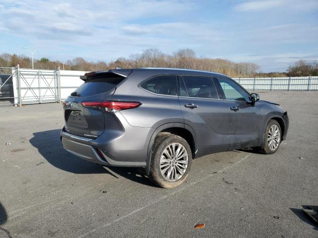 Photo 3 from auction – 2022 TOYOTA HIGHLANDER with VIN 5TDFZRBH7NS185482