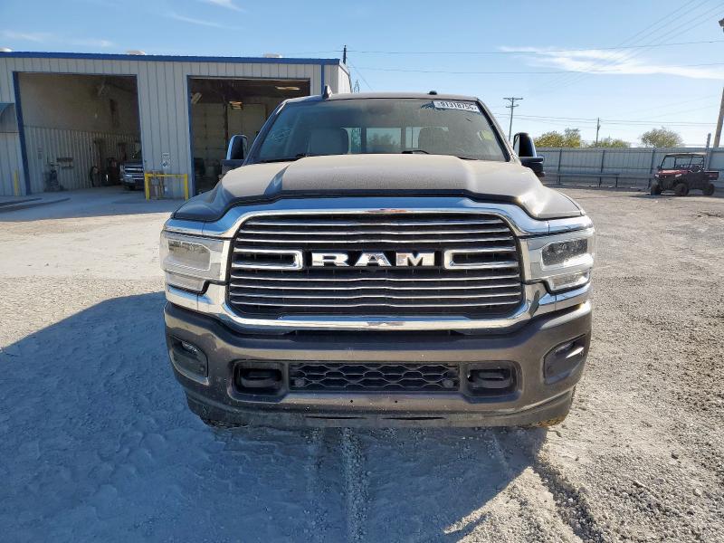 Photo 5 from auction – 2023 RAM 2500 LARAM with VIN 3C6UR5FL6PG503373