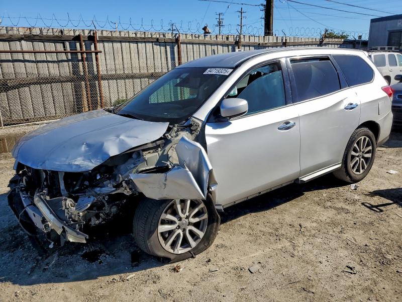 NISSAN PATHFINDER 2013 with VIN 5N1AR2MN3DC672601 - Photo from auction