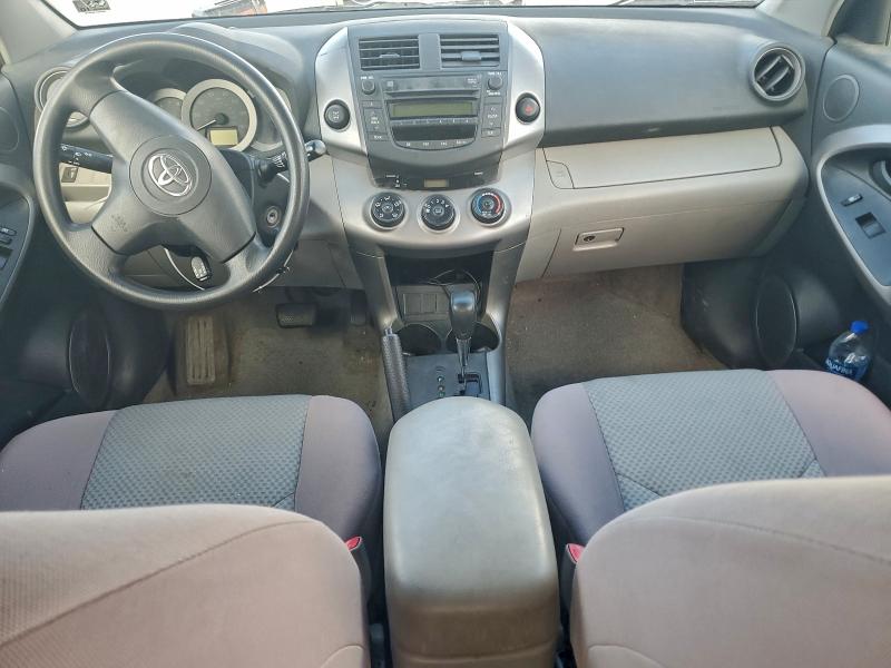 Photo 8 from auction – 2006 TOYOTA RAV4 with VIN JTMBD33V765031652