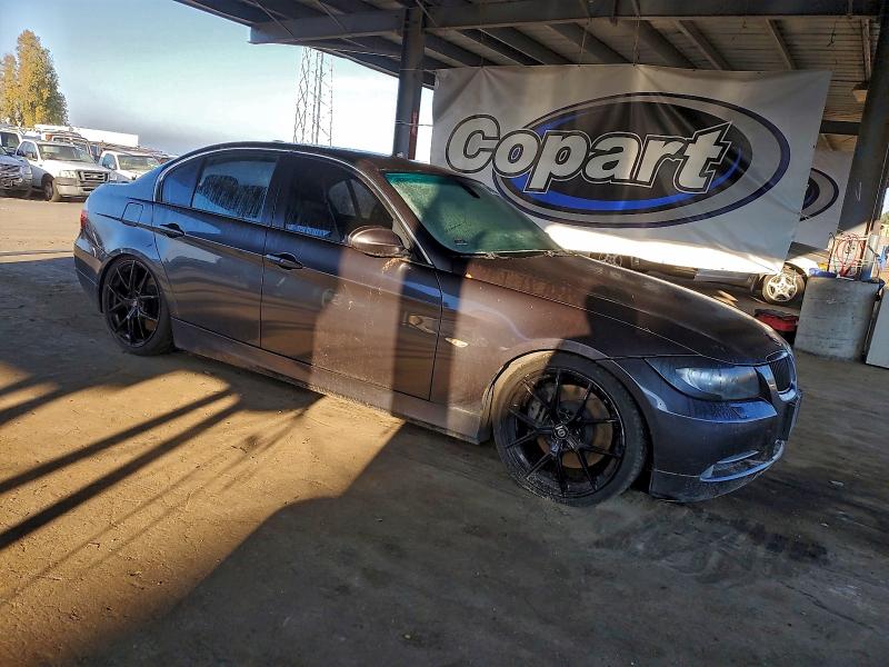 Photo 4 from auction – 2008 BMW 335 XI with VIN WBAVD53518A010781