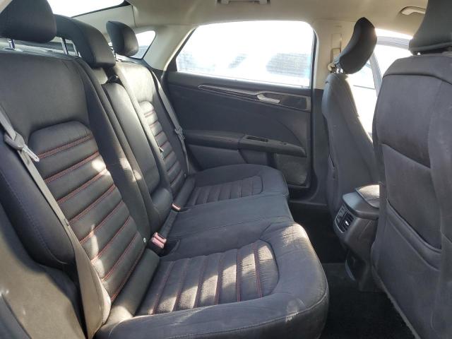 Photo 10 from auction – 2016 FORD FUSION SE with VIN 3FA6P0HD3GR365883