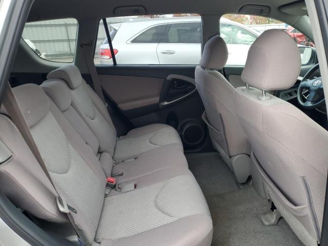 Photo 11 from auction – 2006 TOYOTA RAV4 with VIN JTMZD33V365031890