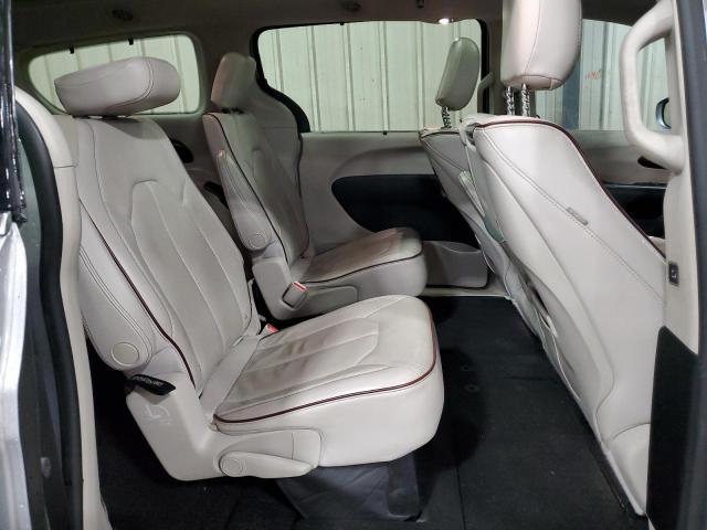 Photo 11 from auction – 2017 CHRYSLER PACIFICA L with VIN 2C4RC1GG5HR545281