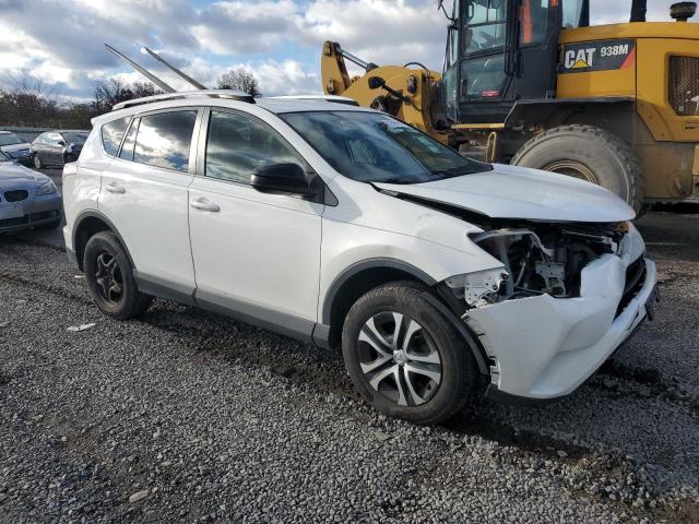 Photo 4 from auction – 2016 TOYOTA RAV4 LE with VIN JTMBFREV0GD193429
