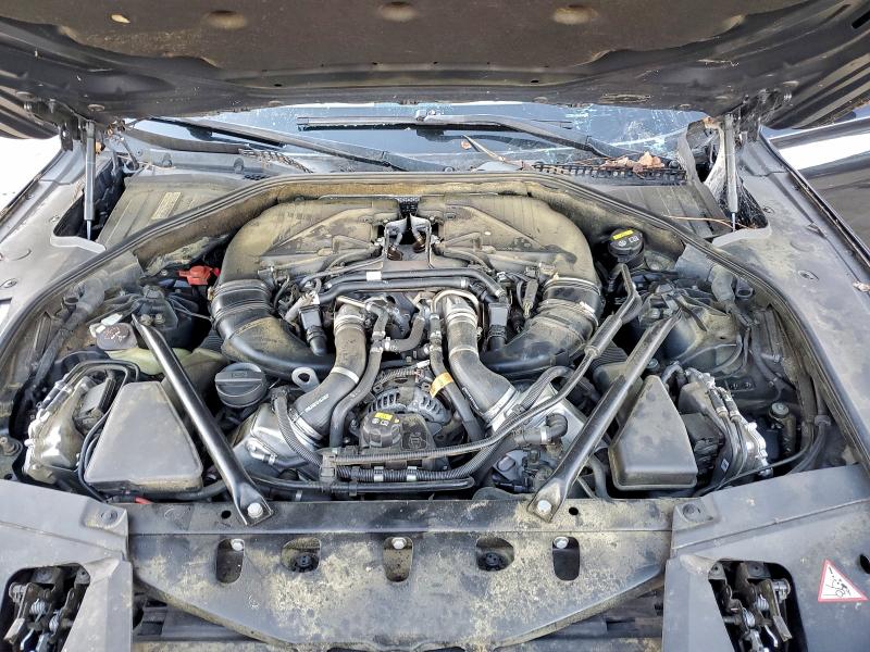 Photo 11 from auction – 2015 BMW 750 LI with VIN WBAYE8C54FD782425