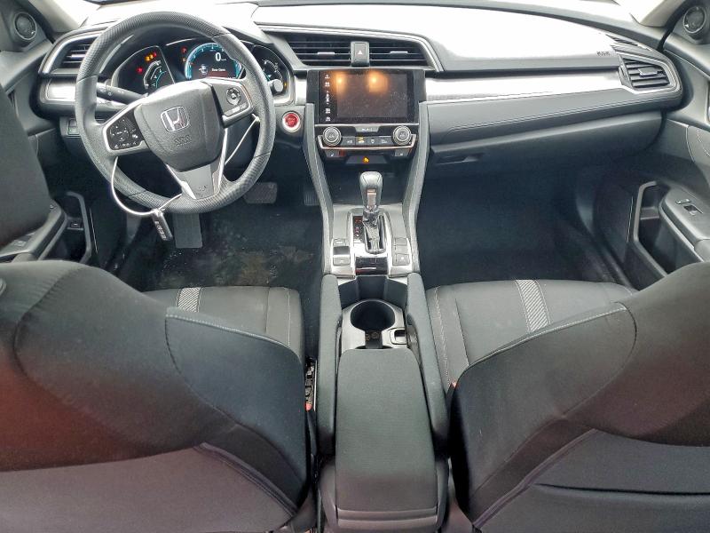 Photo 8 from auction – 2016 HONDA CIVIC with VIN 2HGFC2F84GH024870