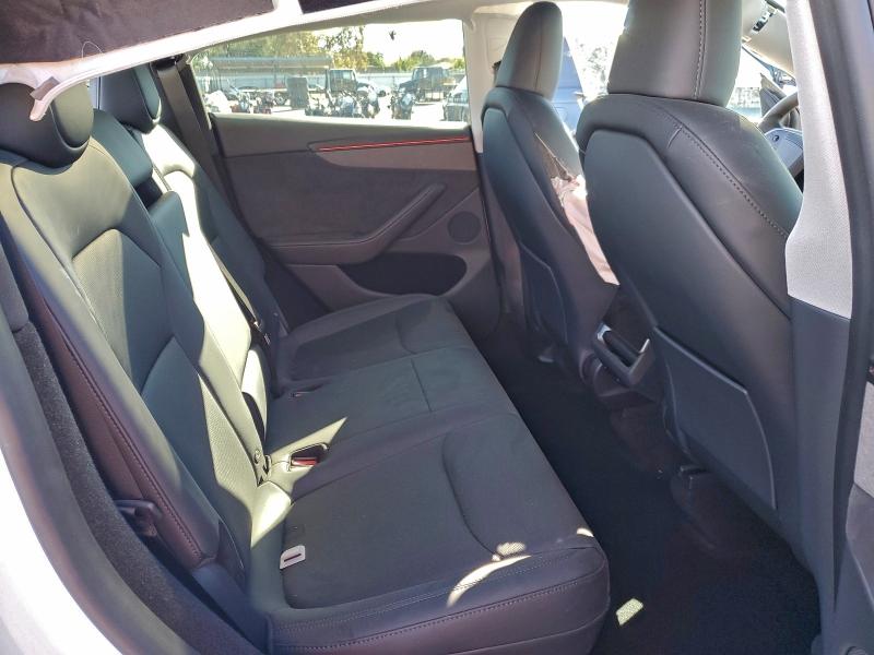 Photo 11 from auction – 2026 TESLA MODEL Y with VIN 7SAYGDED7TF378522