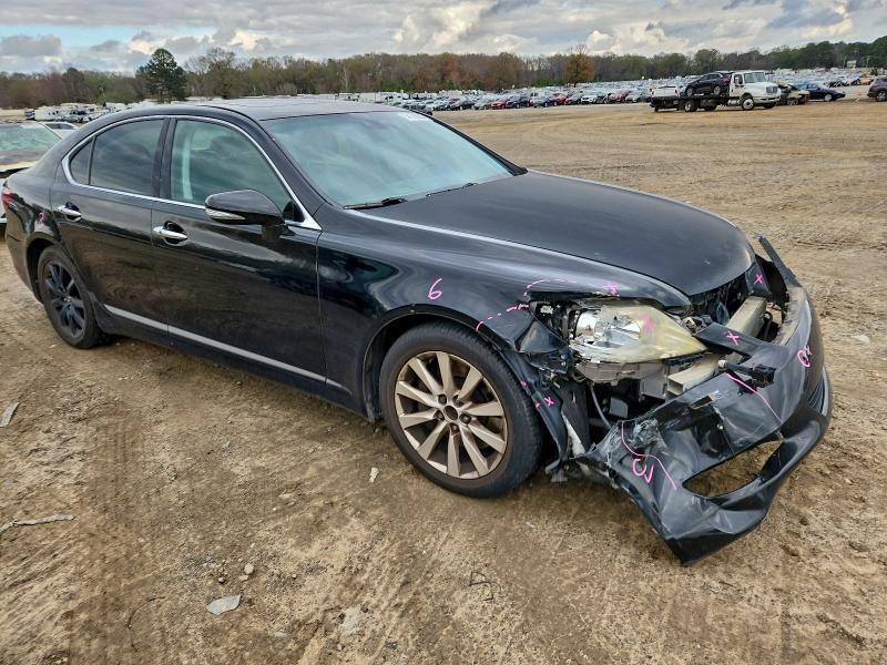 Photo 4 from auction – 2012 LEXUS LS 460 with VIN JTHCL5EF0C5013948