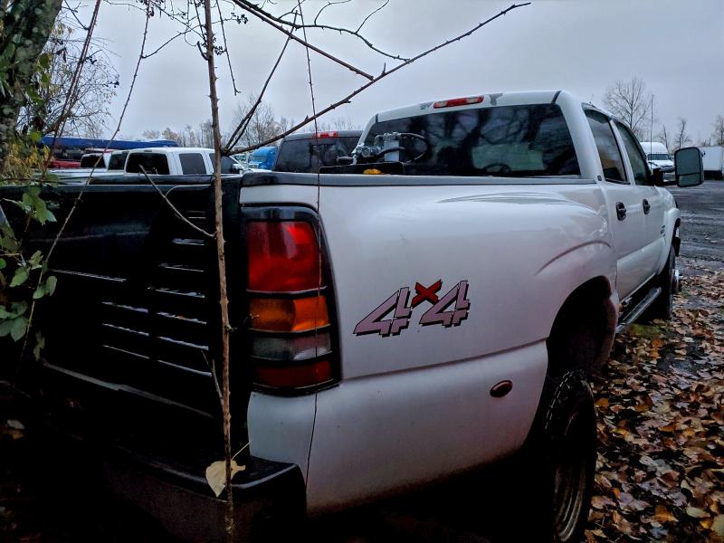 Photo 3 from auction – 2006 CHEVROLET SILVERADO with VIN 1GCJK33D96F247540