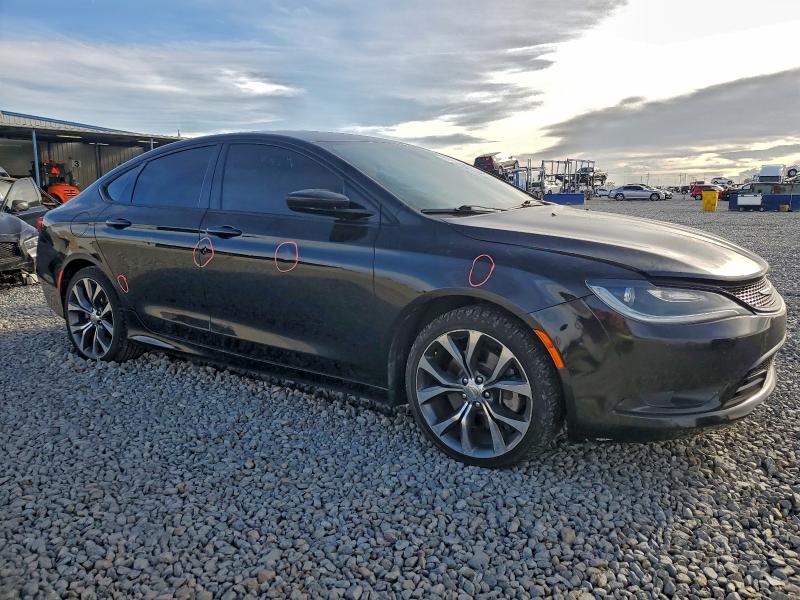 Photo 4 from auction – 2015 CHRYSLER 200 S with VIN 1C3CCCBGXFN518732