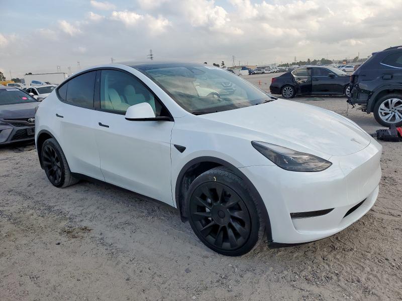 Photo 4 from auction – 2024 TESLA MODEL Y with VIN 7SAYGDEEXRA257515