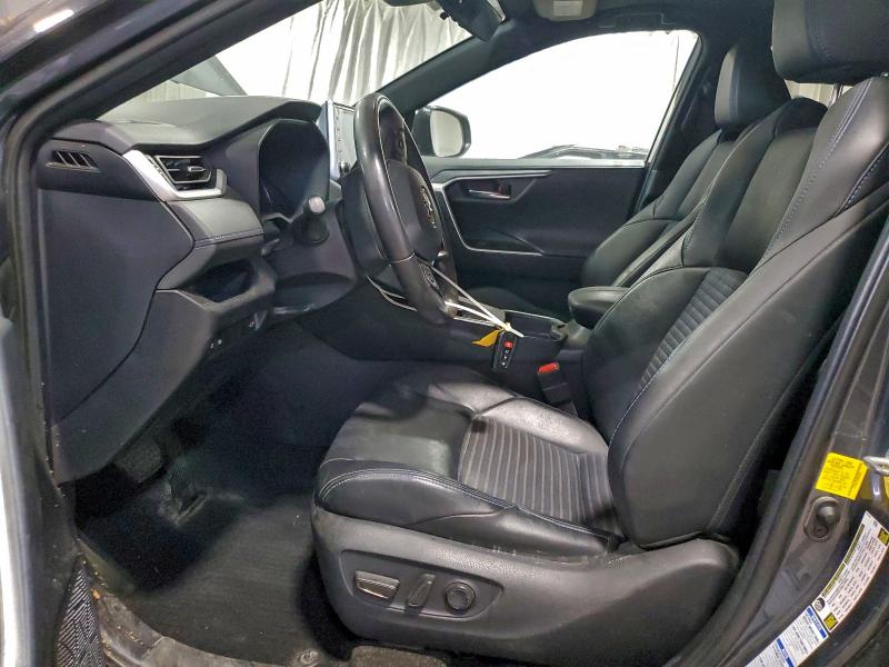Photo 7 from auction – 2021 TOYOTA RAV4 XSE with VIN 2T3E6RFV2MW005861