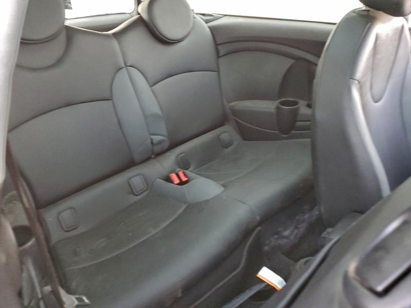 Photo 10 from auction – 2009 MINI COOPER with VIN WMWML335X9TN69335