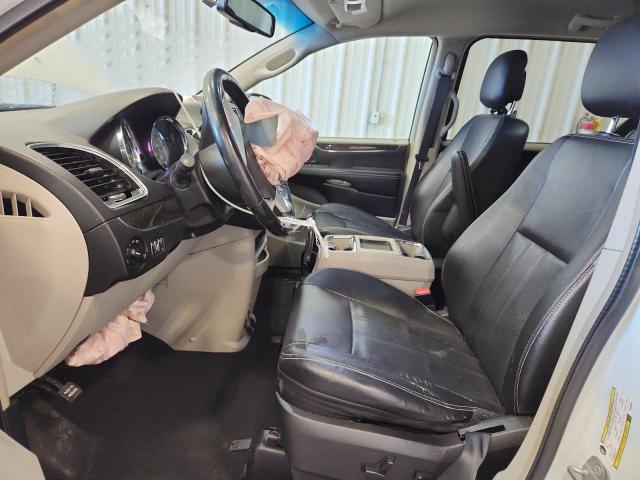 Photo 7 from auction – 2014 CHRYSLER TOWN & COU with VIN 2C4RC1BG3ER386957