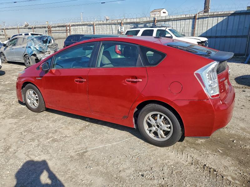 Photo 2 from auction – 2011 TOYOTA PRIUS with VIN JTDKN3DU1B1477574