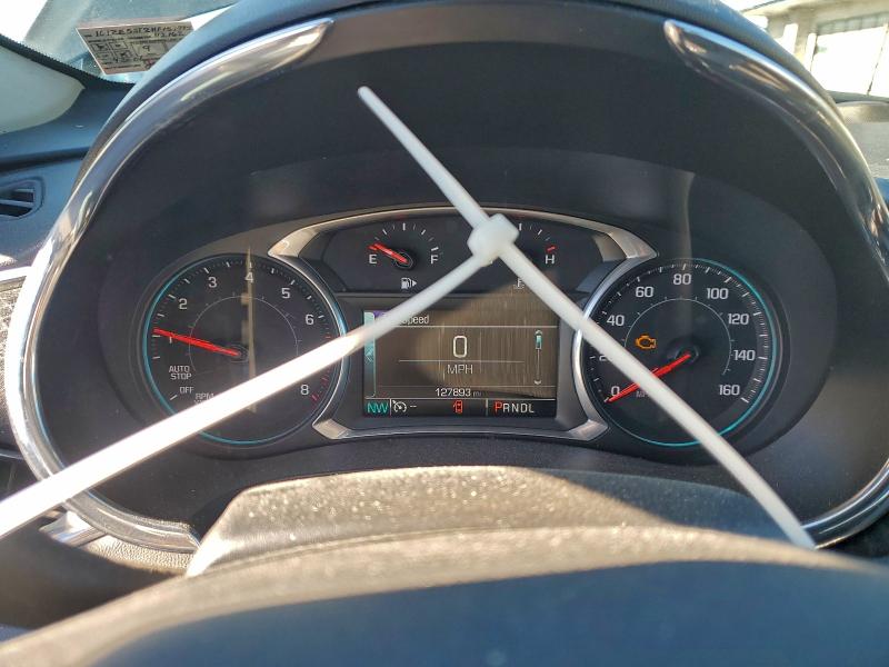 Photo 9 from auction – 2017 CHEVROLET MALIBU LT with VIN 1G1ZE5ST2HF157995