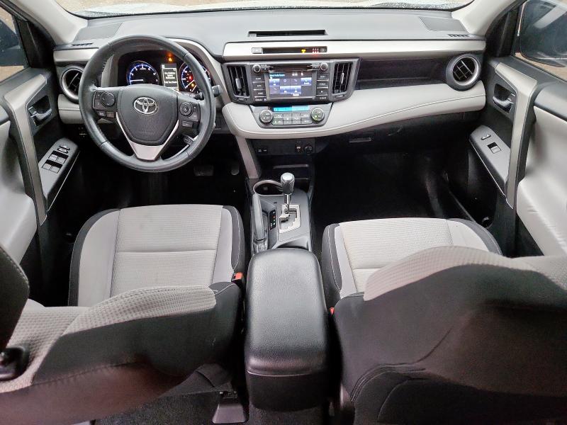 Photo 8 from auction – 2017 TOYOTA RAV4 XLE with VIN 2T3WFREV2HW355339