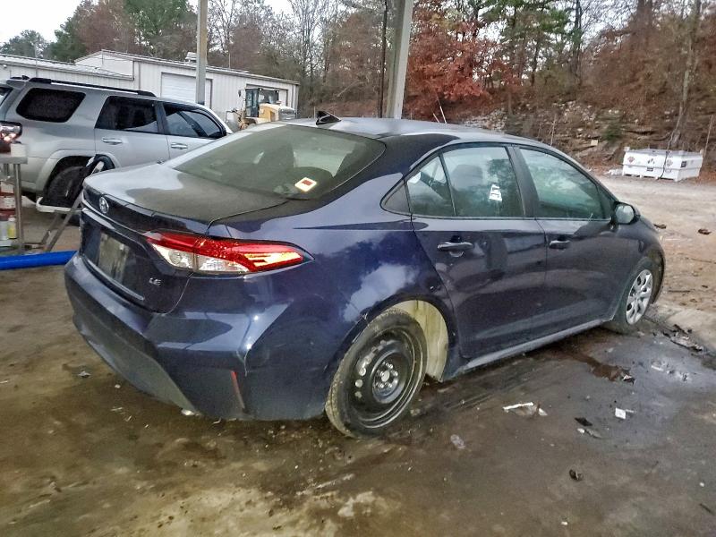 Photo 3 from auction – 2022 TOYOTA COROLLA LE with VIN 5YFEPMAEXNP387480