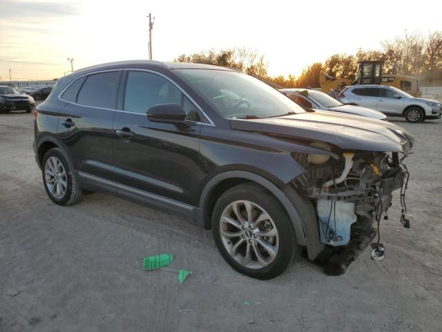 Photo 4 from auction – 2017 LINCOLN MKC SELECT with VIN 5LMCJ2C90HUL33408