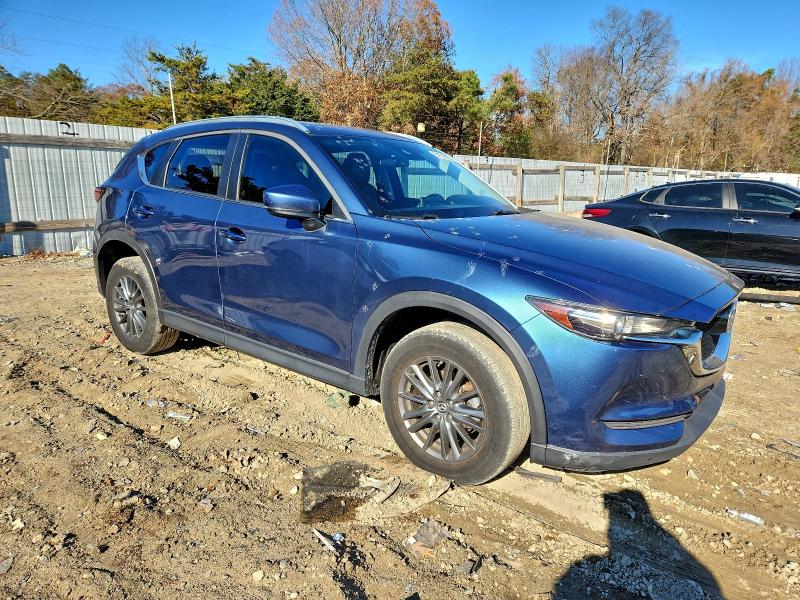 Photo 4 from auction – 2017 MAZDA CX-5 TOURI with VIN JM3KFACLXH0196051