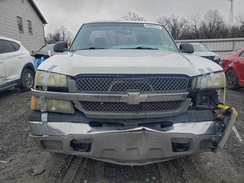 Photo 5 from auction – 2003 CHEVROLET SILVERADO with VIN 1GCEC14VX3Z311234
