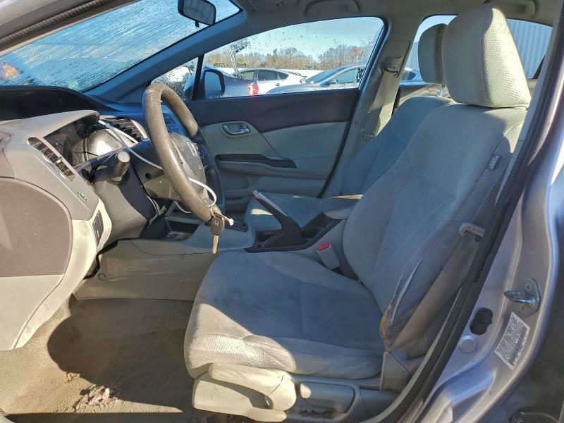 Photo 7 from auction – 2012 HONDA CIVIC LX with VIN 19XFB2F53CE378182