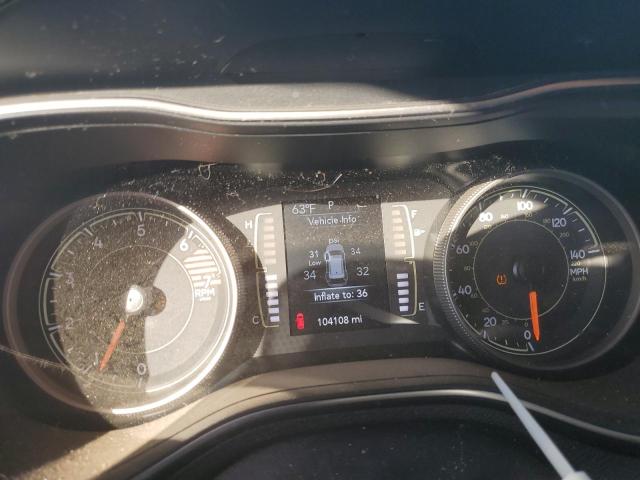 Photo 9 from auction – 2019 JEEP CHEROKEE with VIN 1C4PJLLB0KD204450