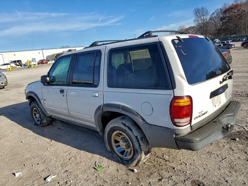 Photo 2 from auction – 2000 FORD EXPLORER X with VIN 1FMDU72X6YZA04050