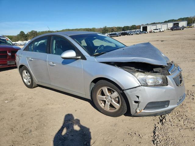 Photo 4 from auction – 2014 CHEVROLET CRUZE LT with VIN 1G1PC5SB2E7346320