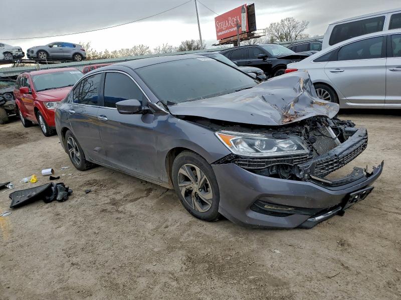 Photo 4 from auction – 2017 HONDA ACCORD LX with VIN 1HGCR2F39HA004698