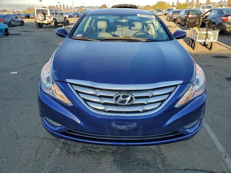 Photo 5 from auction – 2013 HYUNDAI SONATA with VIN 5NPEC4AC1DH802756