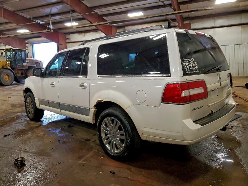 Photo 2 from auction – 2009 LINCOLN NAVIGATOR with VIN 5LMFL285X9EJ02069
