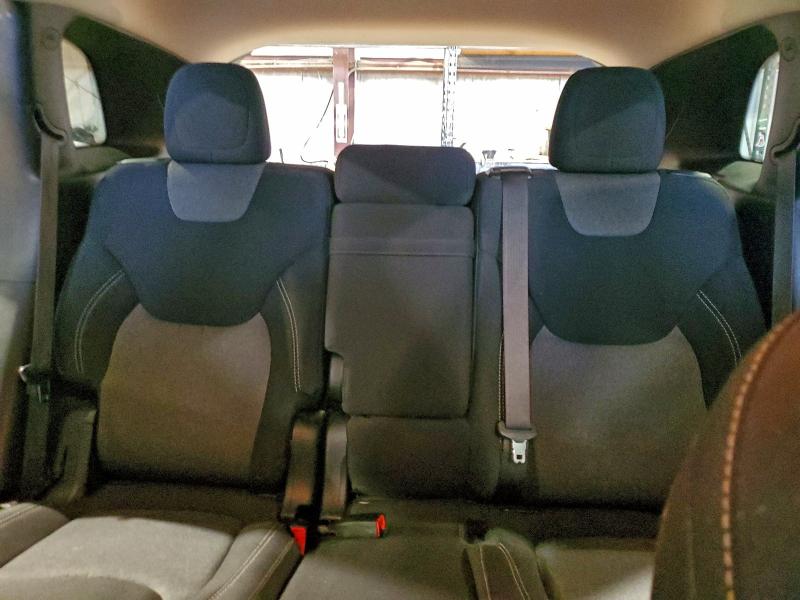 Photo 10 from auction – 2018 JEEP CHEROKEE L with VIN 1C4PJLCB2JD511522